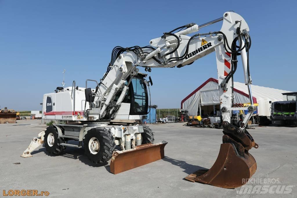Liebherr A 914 Escavatori gommati