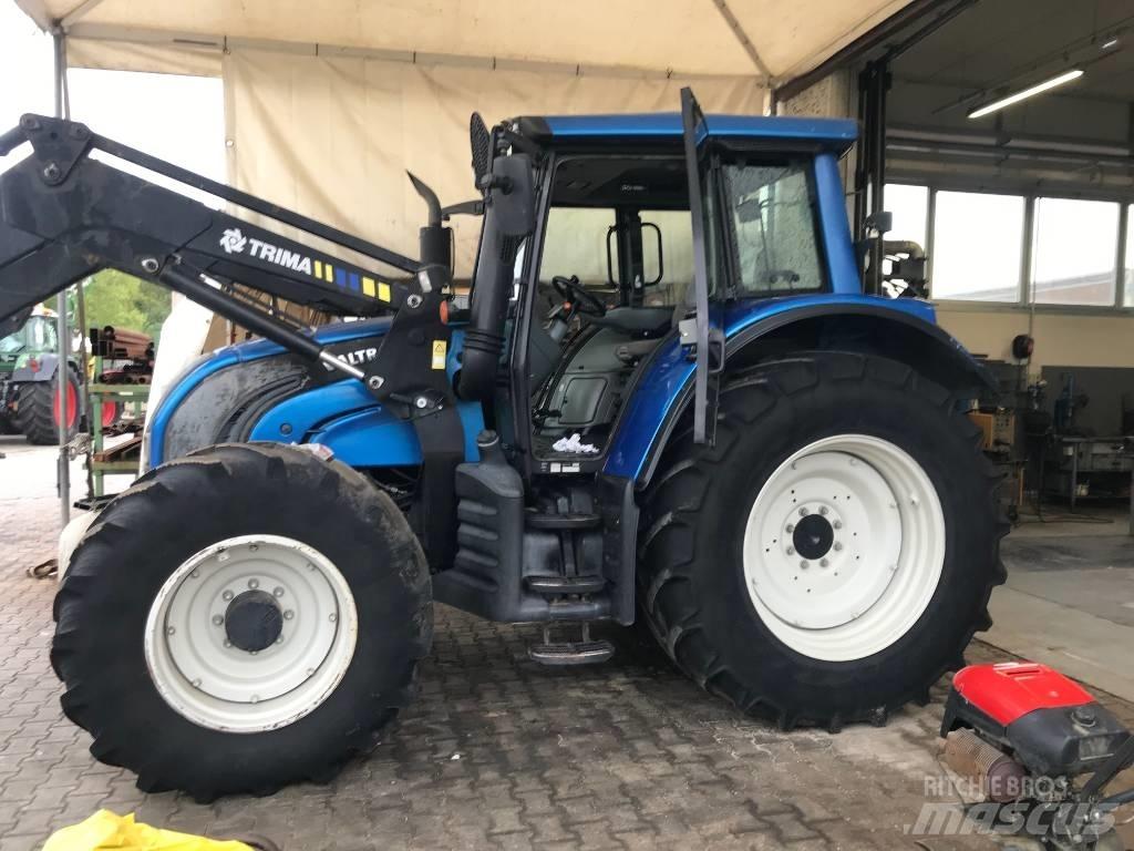 Valtra N 142 Trattori
