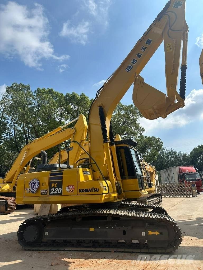 Komatsu PC 220-8 Escavatori cingolati