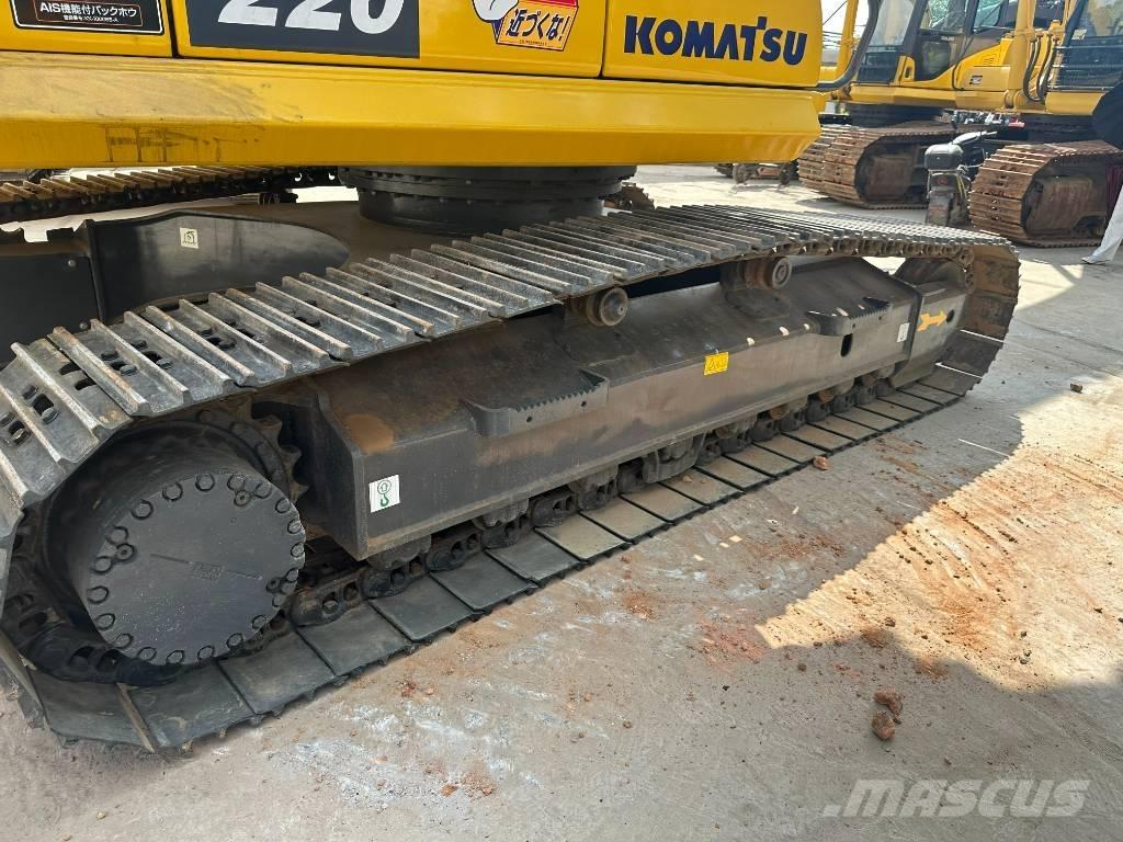 Komatsu PC 220-8 Escavatori cingolati