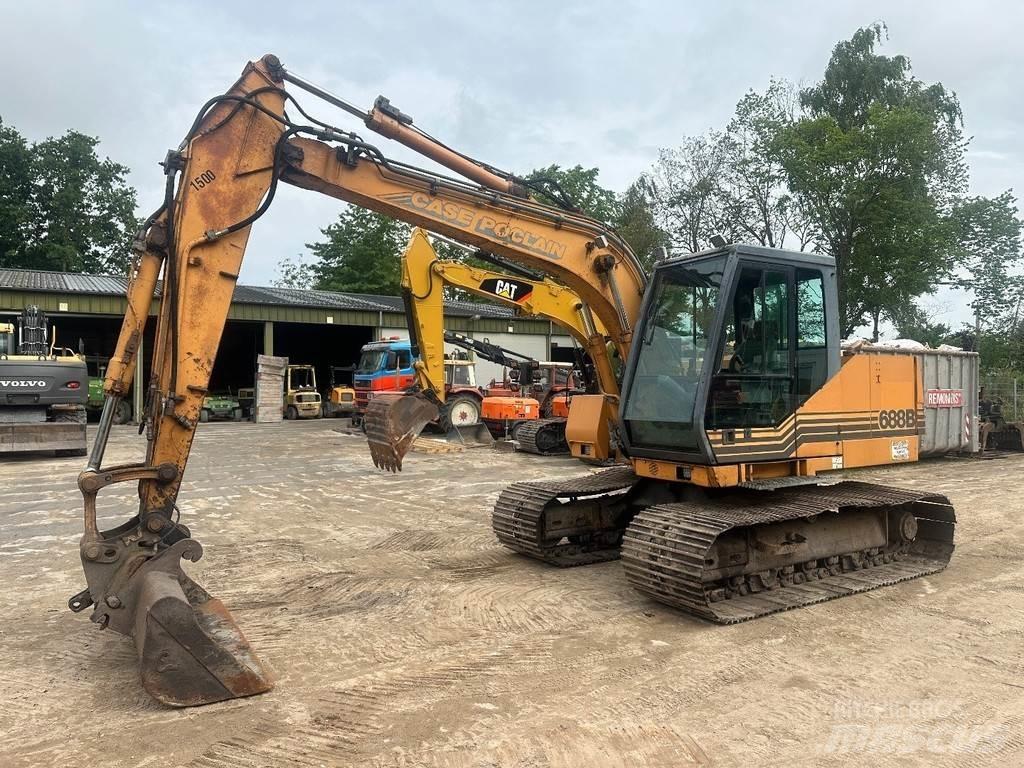 CASE 688 B 16 ton Escavatori cingolati