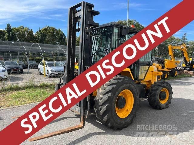 JCB 930 RTFL Elevatore per esterni