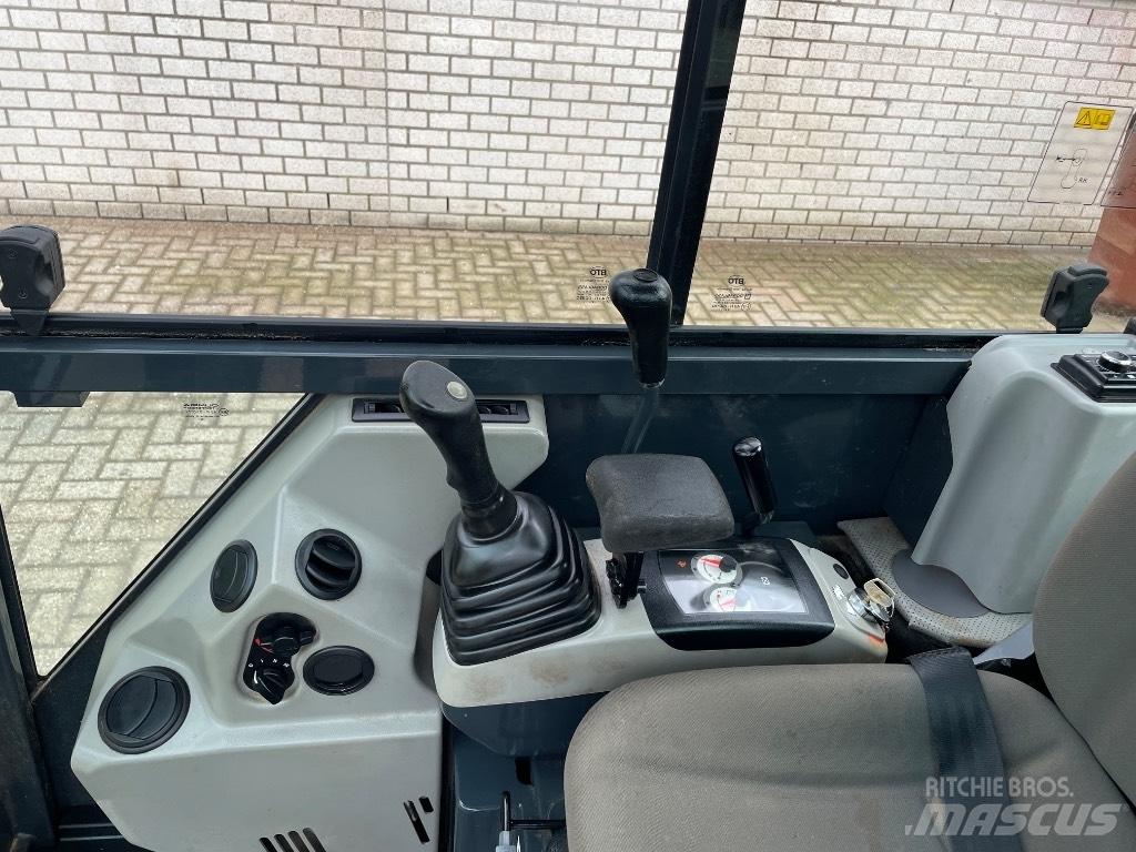 Komatsu PC 17 R-5 Miniescavatori