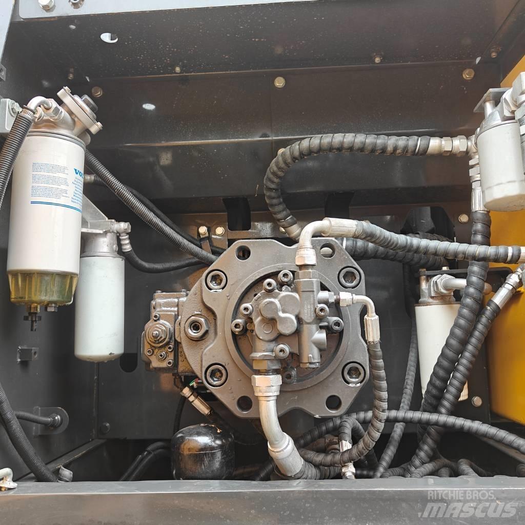 Volvo 290D Escavatori cingolati