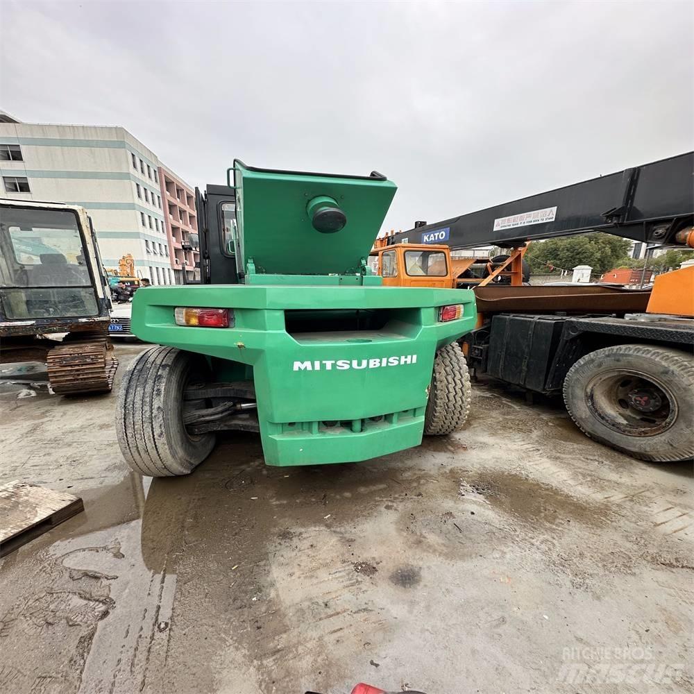 Mitsubishi FD160 Carrelli elevatori diesel