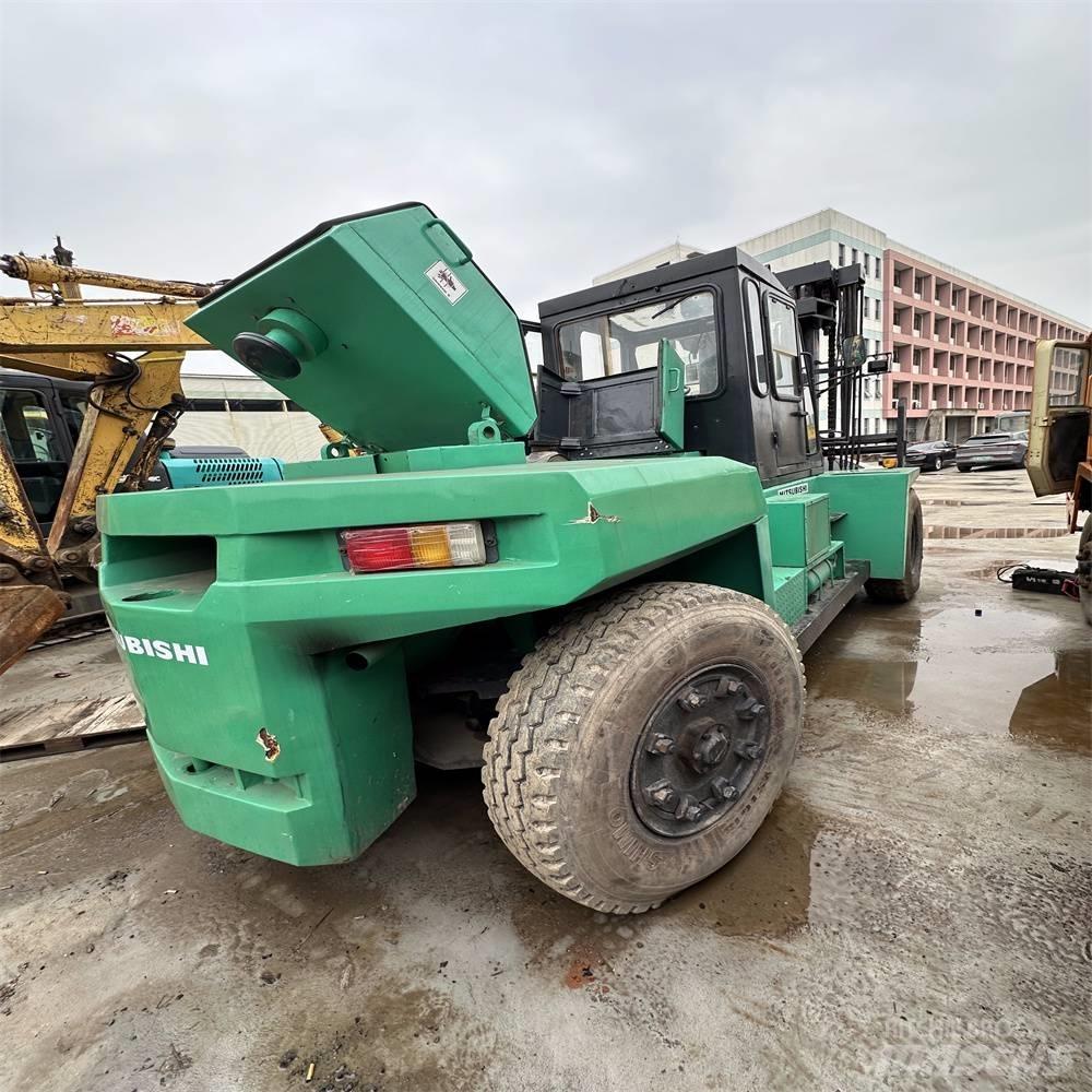 Mitsubishi FD160 Carrelli elevatori diesel