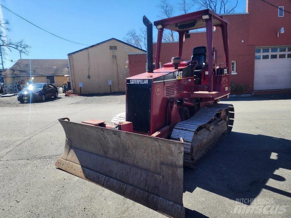 CAT D 3 C III Dozer cingolati