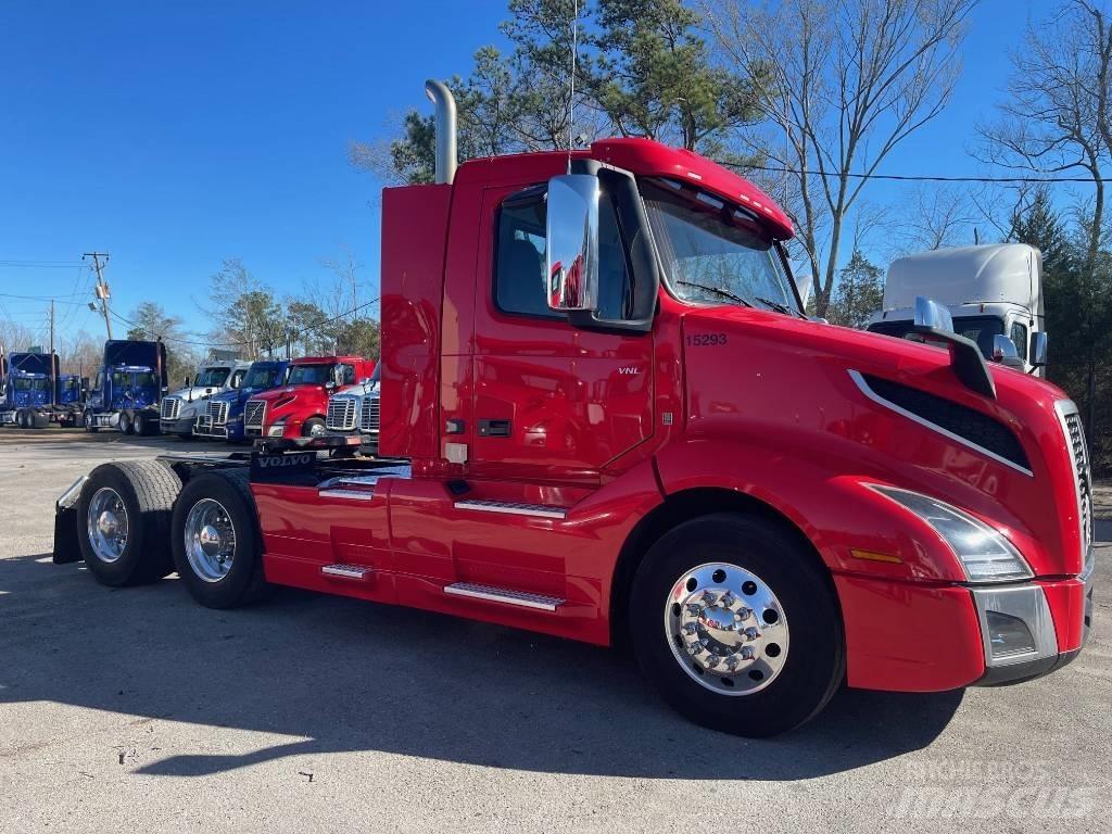 Volvo VNL64T300 Motrici e Trattori Stradali