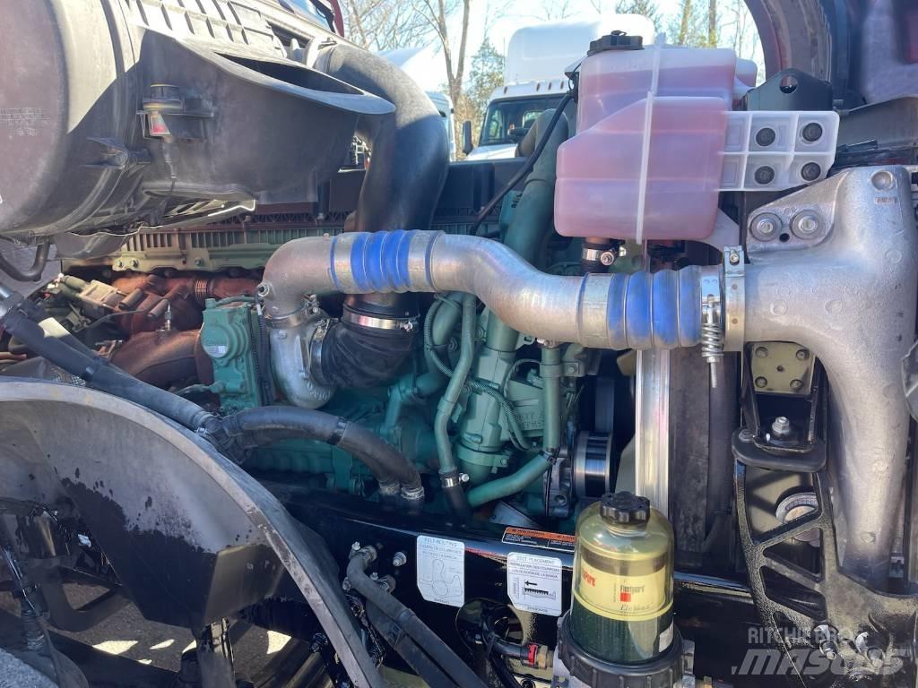 Volvo VNL64T300 Motrici e Trattori Stradali