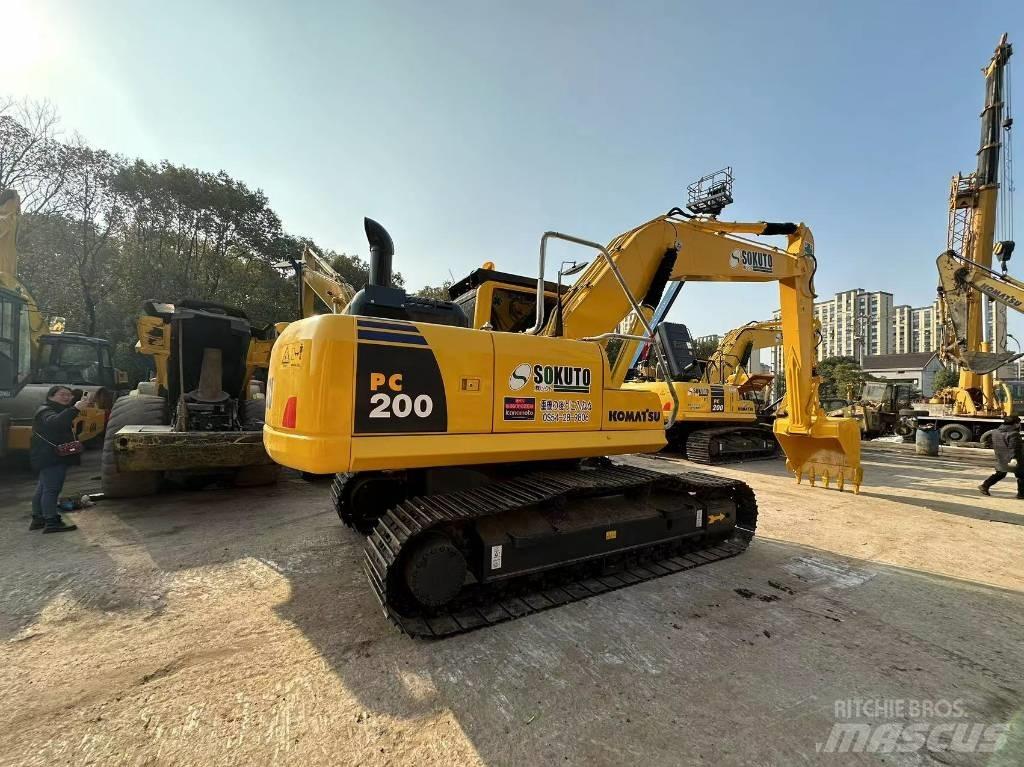 Komatsu PC 200 Escavatori cingolati