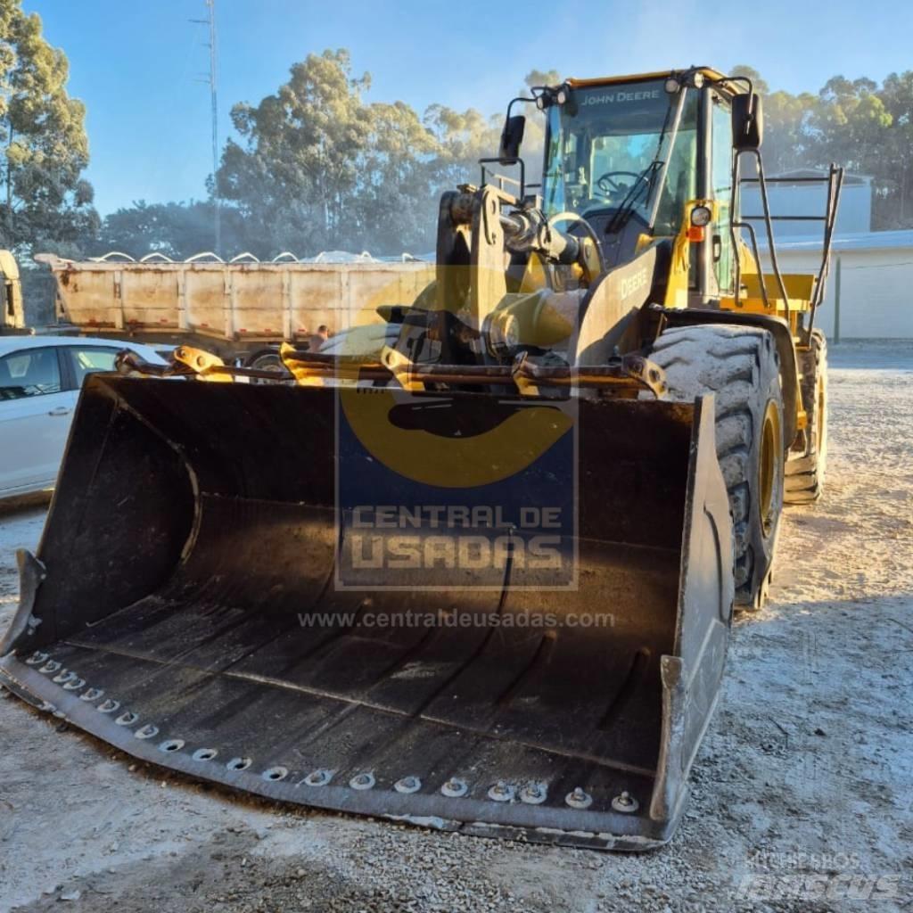 John Deere 724 K Pale gommate
