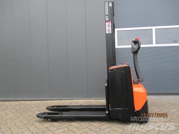 BT SWE 080L Transpallet uomo a terra