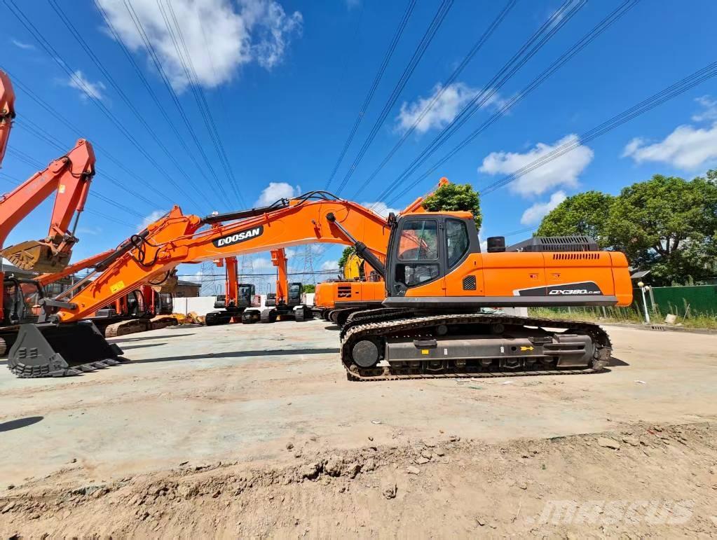 Doosan DX 380 LC Escavatori cingolati