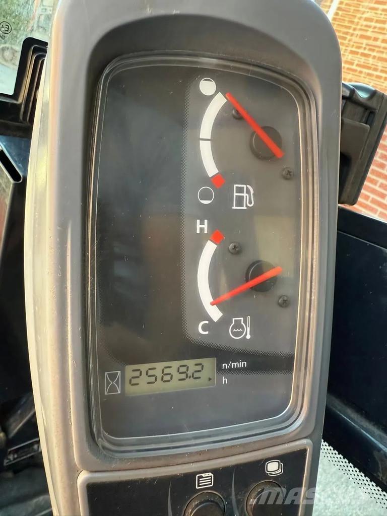 Kubota KX016-4 Miniescavatori