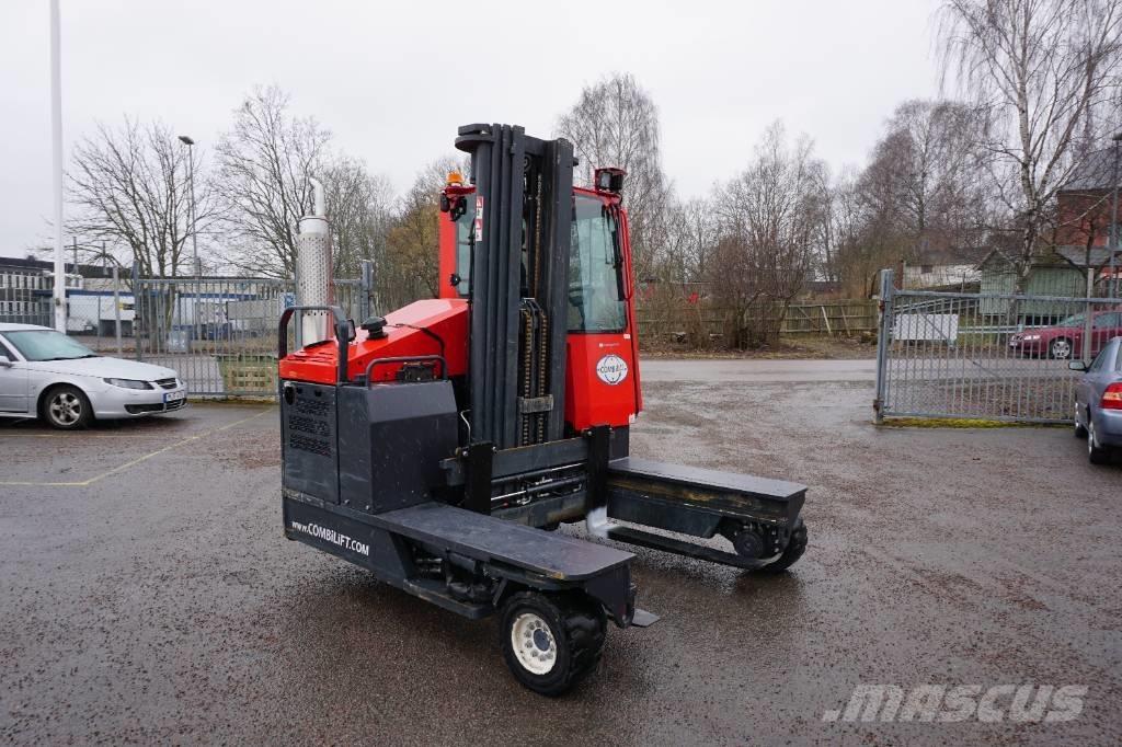 Combilift C4000 Carrello elevatore retrattile a 4 vie