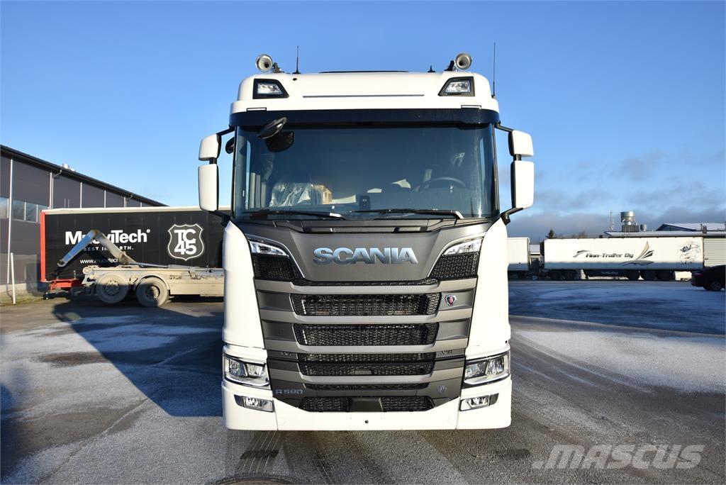 Scania R590 8X4 Autocabinati