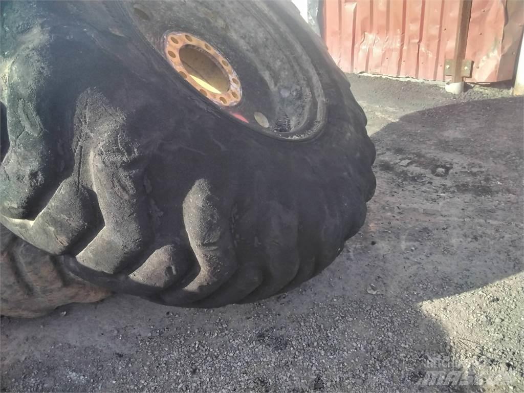 Nokian Els 17,5x25 Pneumatici, ruote e cerchioni