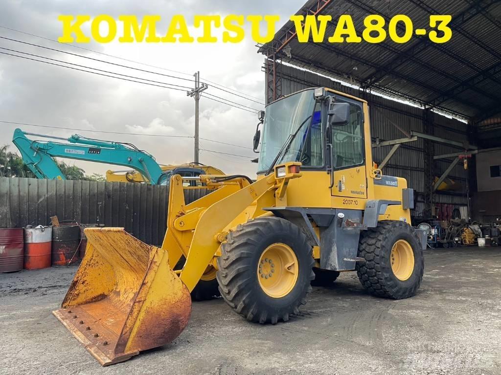 Komatsu WA80-3 Pale gommate