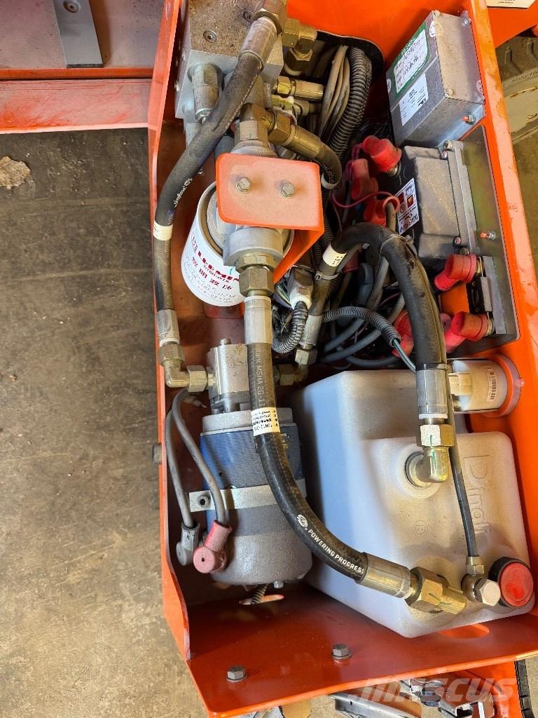 Dingli JCPT 0807 Piattaforme a pantografo