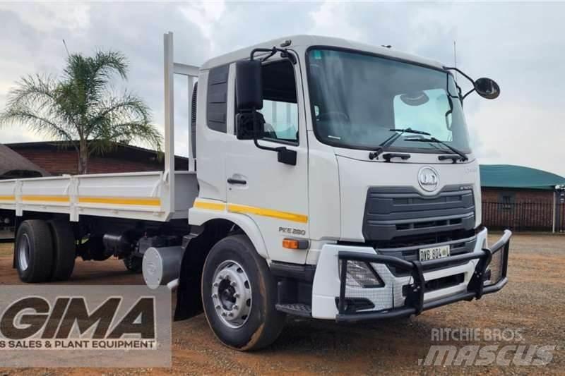 UD Croner PKE280 Camion altro