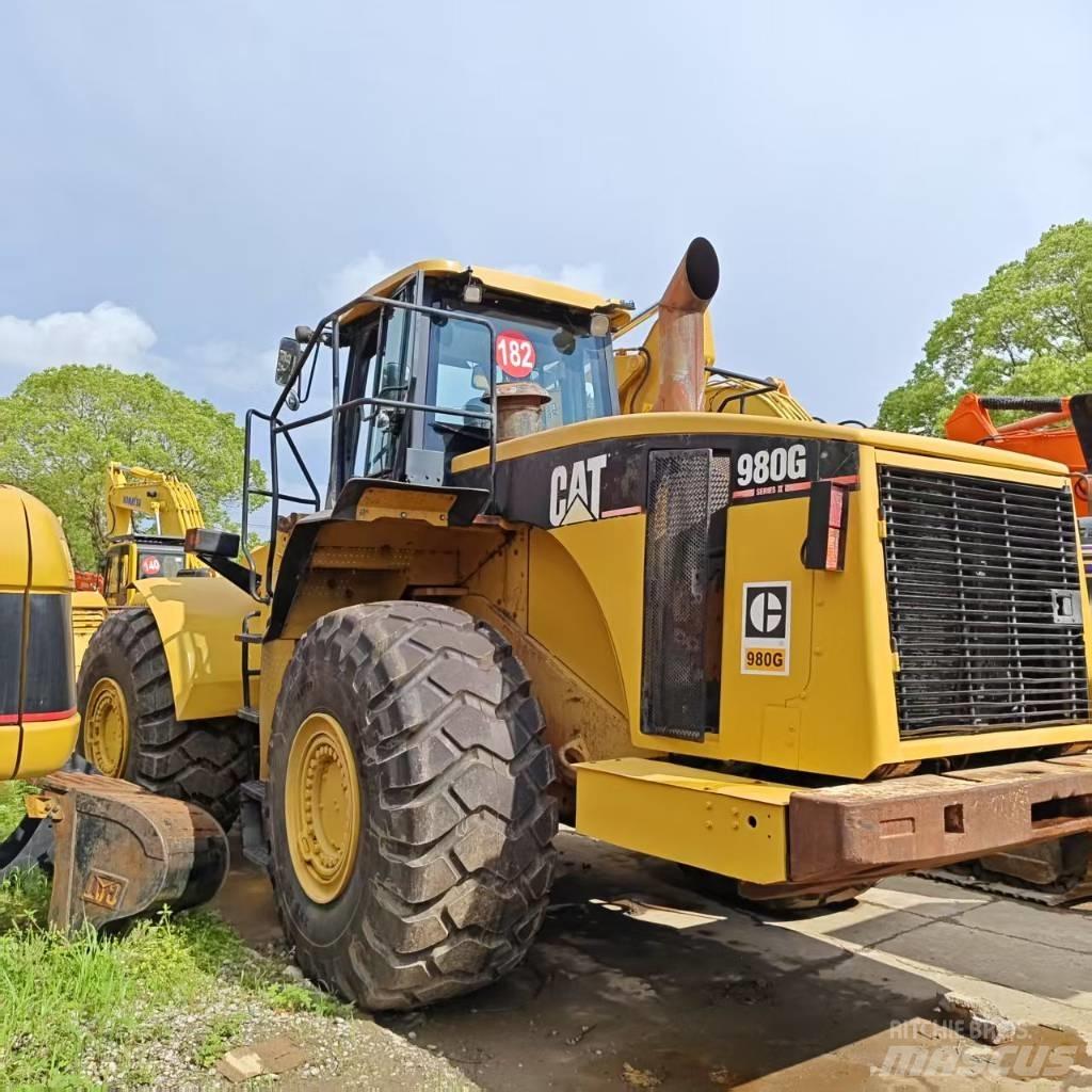 CAT 980 G Pale gommate
