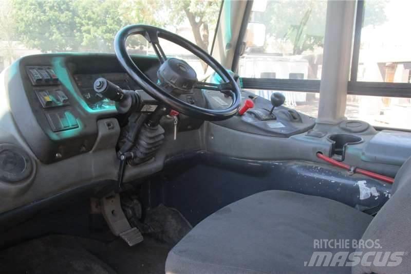 Bell B20D Cisterna