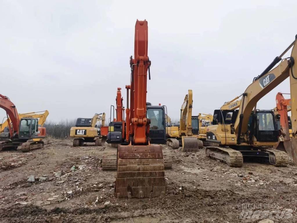 Hitachi ZX 250 Escavatori cingolati