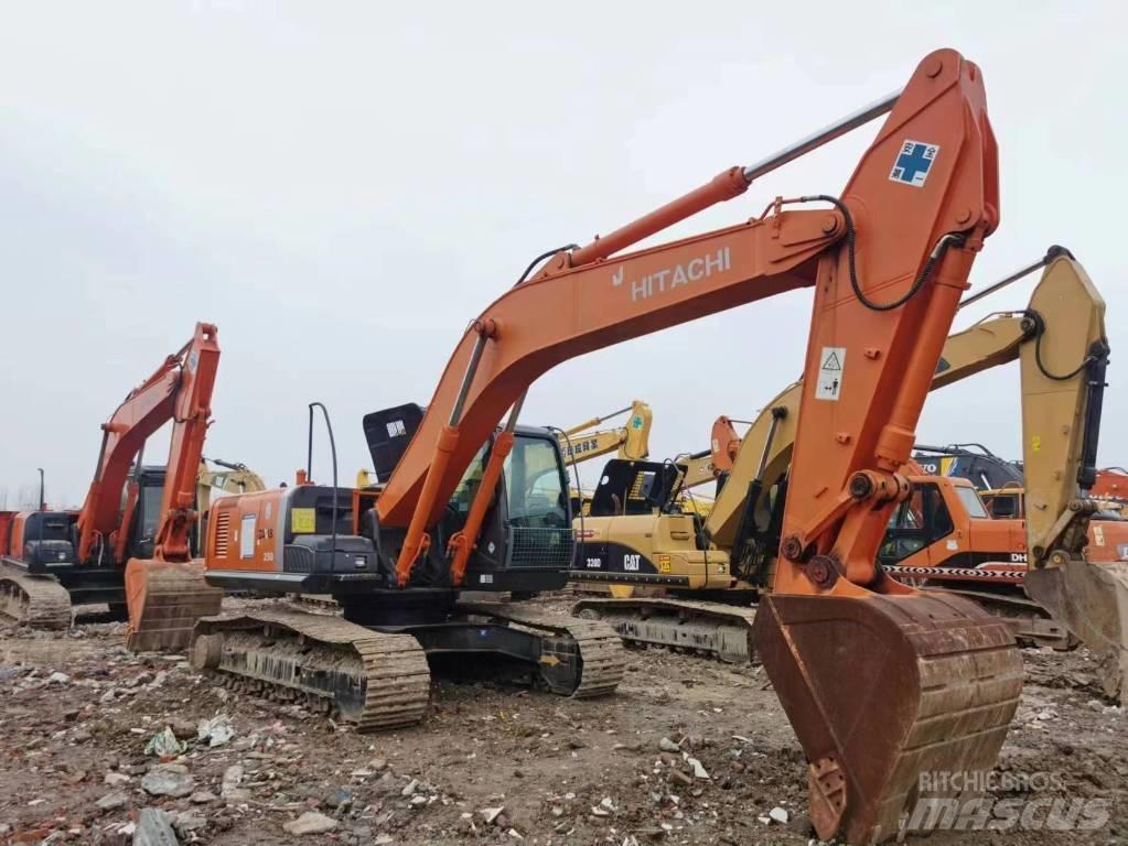 Hitachi ZX 250 Escavatori cingolati