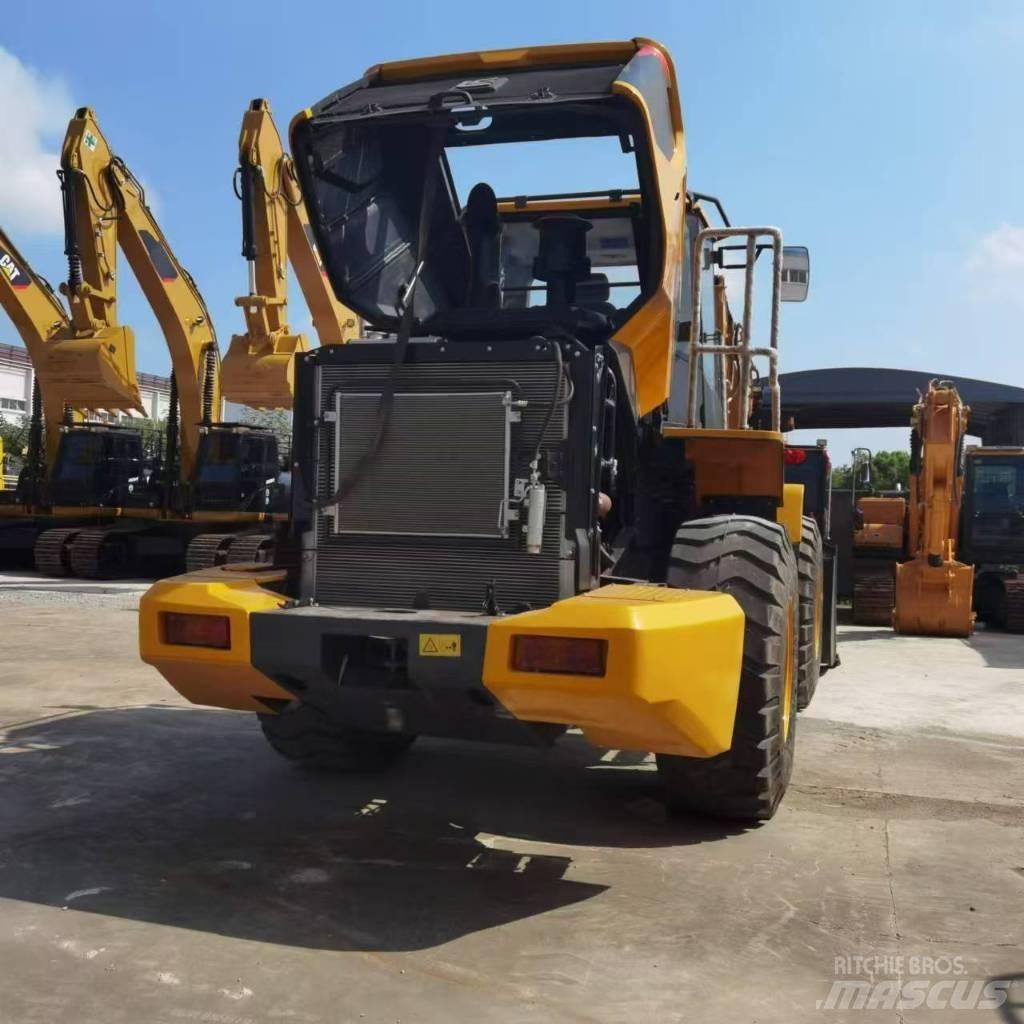 LiuGong CLG856H Pale gommate