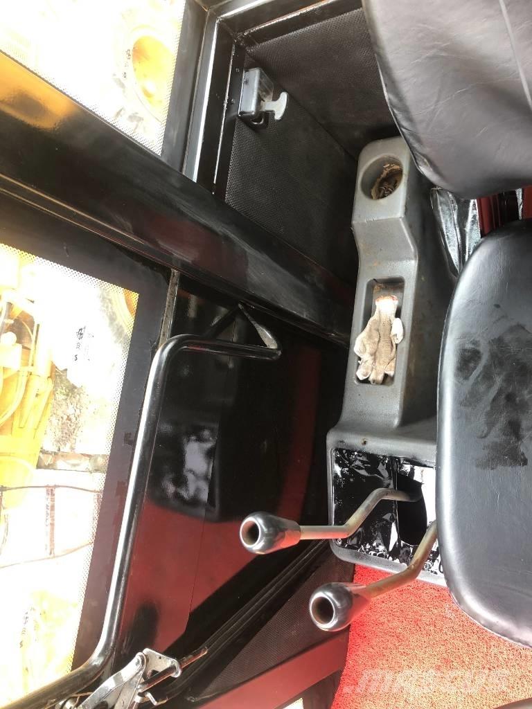 CAT 966 H Pale gommate