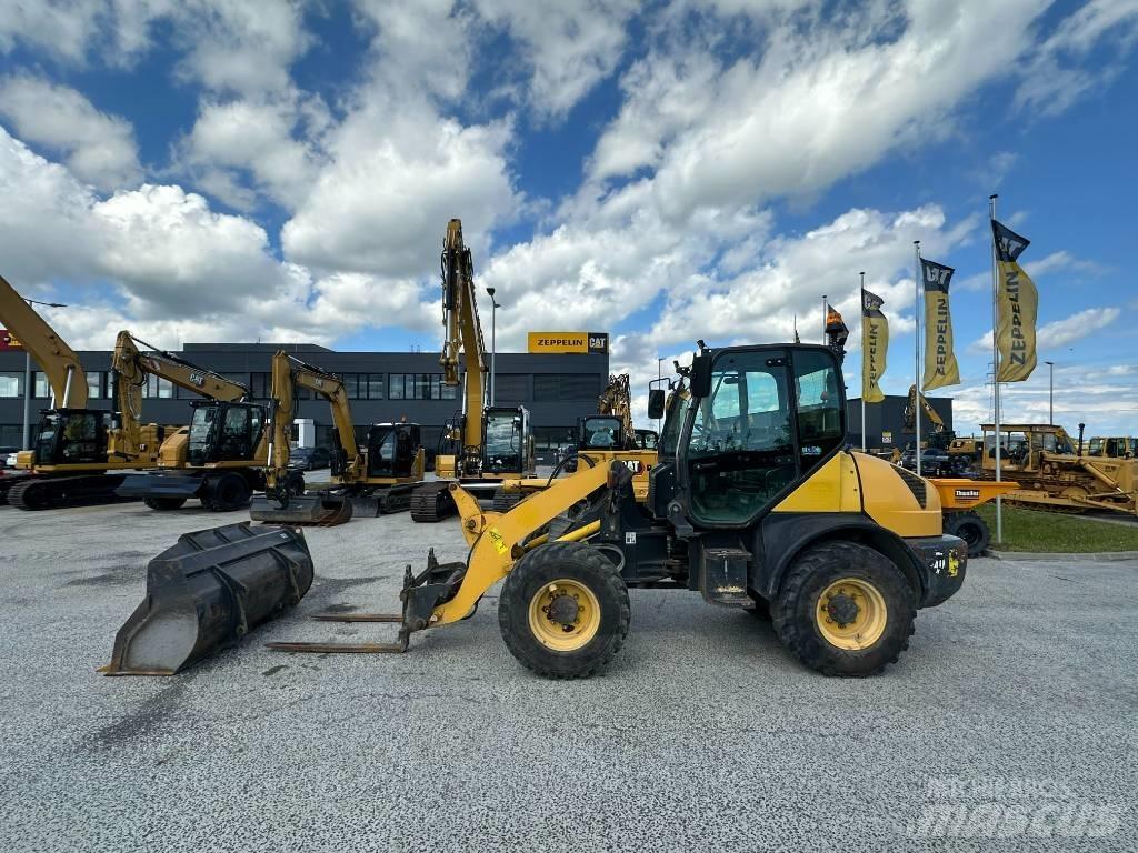 Komatsu WA 80 Pale gommate