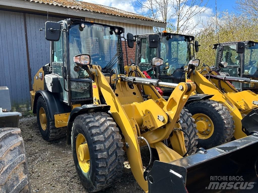 CAT 906 Pale gommate