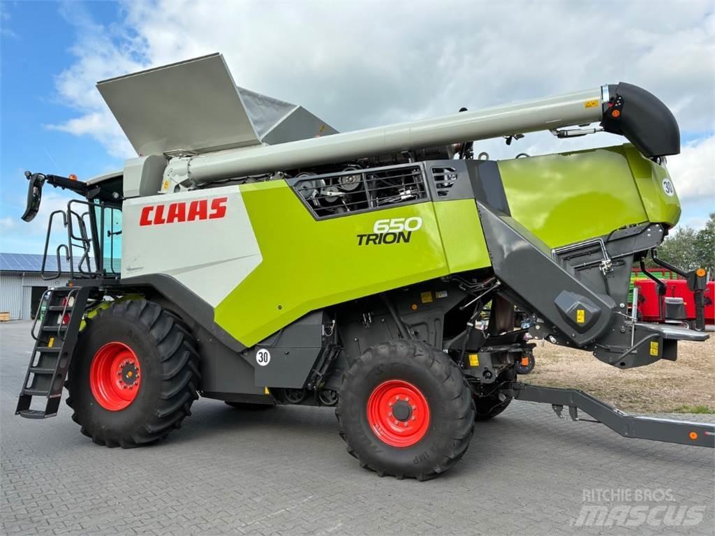 CLAAS Trion 650 Mietitrebbiatrici