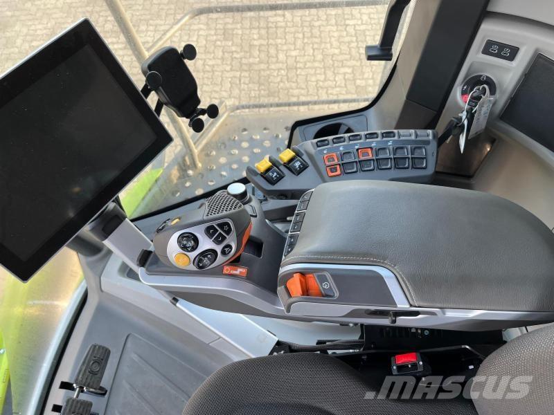 CLAAS LEXION 6800 Mietitrebbiatrici