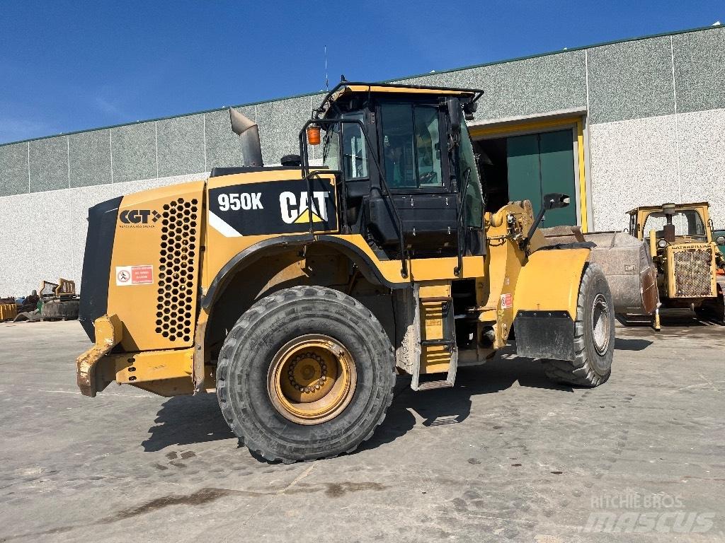 CAT 950K Pale gommate