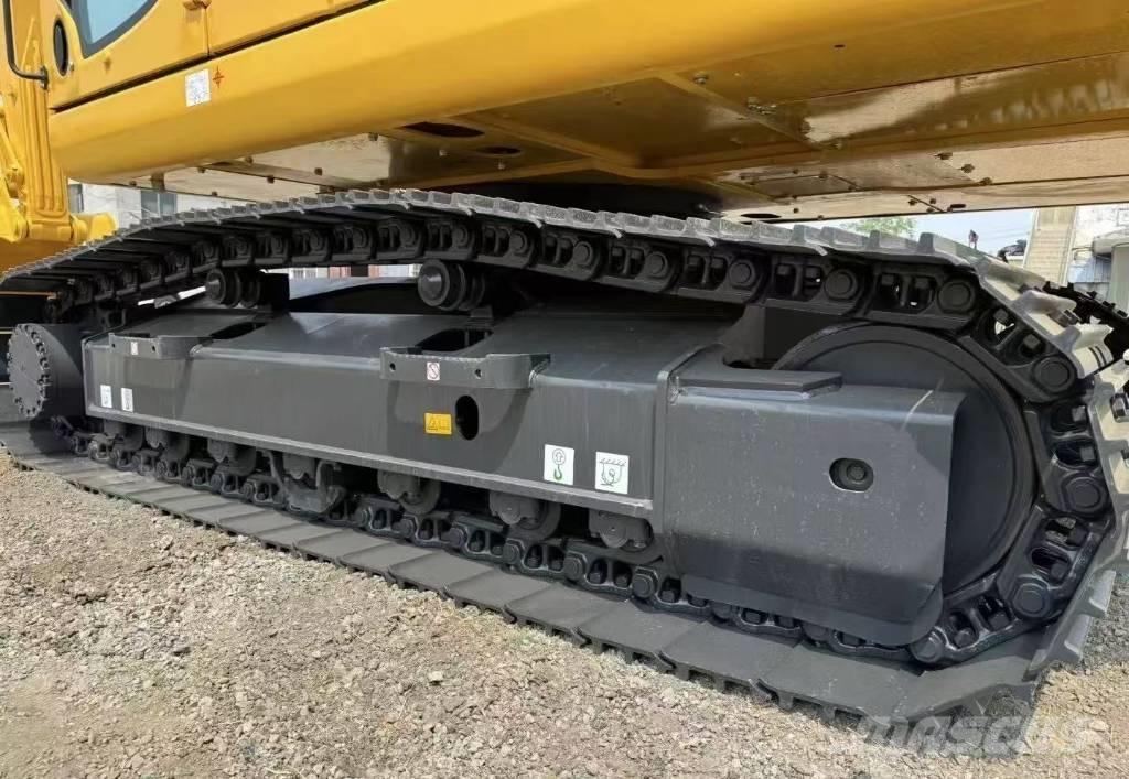Komatsu PC 200-8 Escavatori cingolati