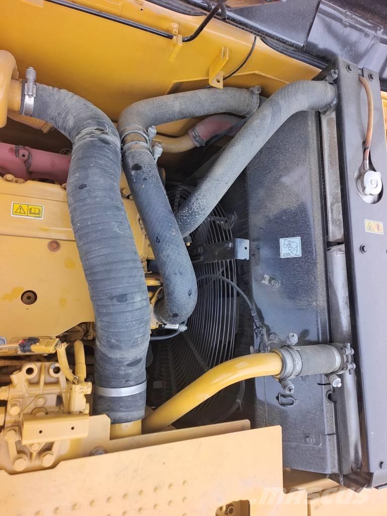 CAT 320 D2L Escavatori cingolati