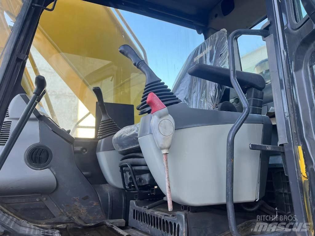 Komatsu pc220-8mo Escavatori cingolati