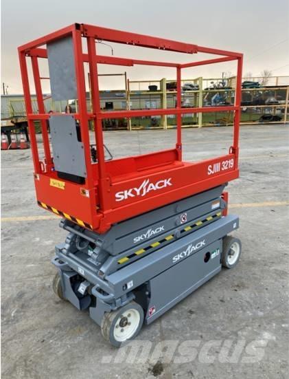 SkyJack SJ III 3219 Piattaforme a pantografo