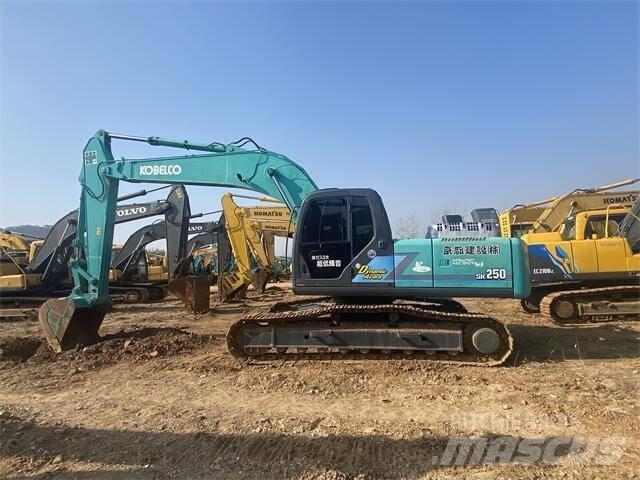 Kobelco SK250-8 Escavatori cingolati