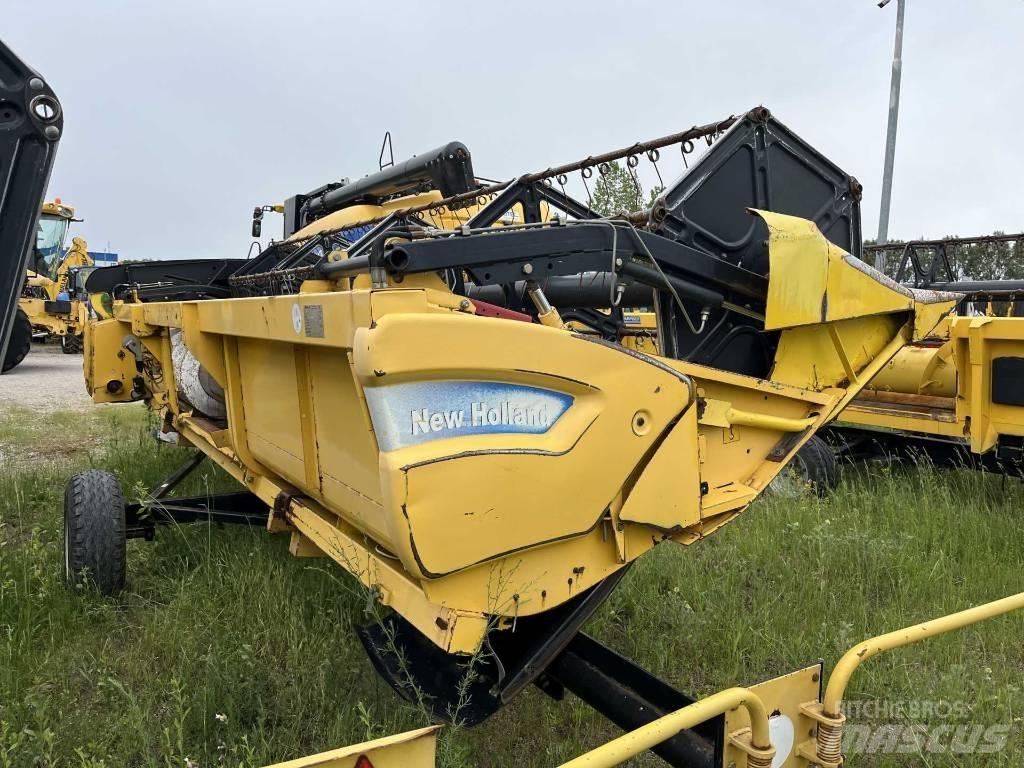 New Holland CSX 7080 Mietitrebbiatrici