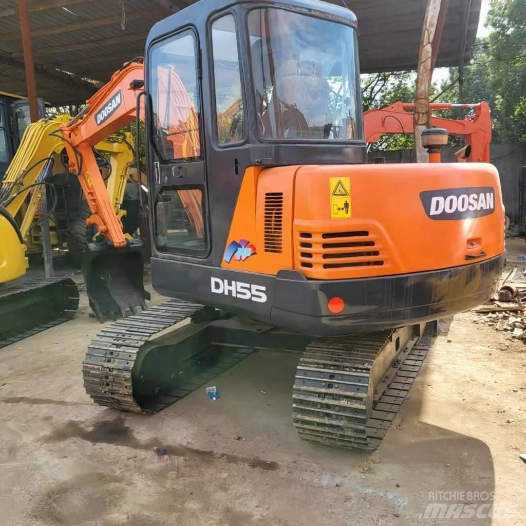 Doosan DH 55 Miniescavatori