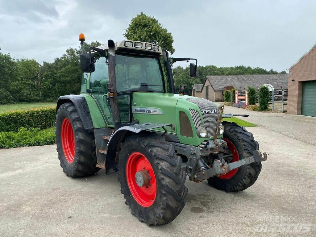 Fendt 716 Trattori