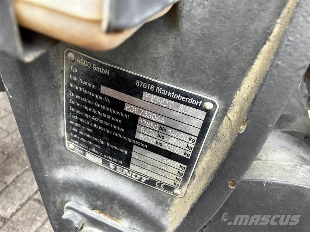 Fendt 828 Vario Trattori