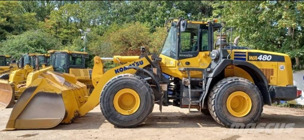 Komatsu WA 480-8 Pale gommate