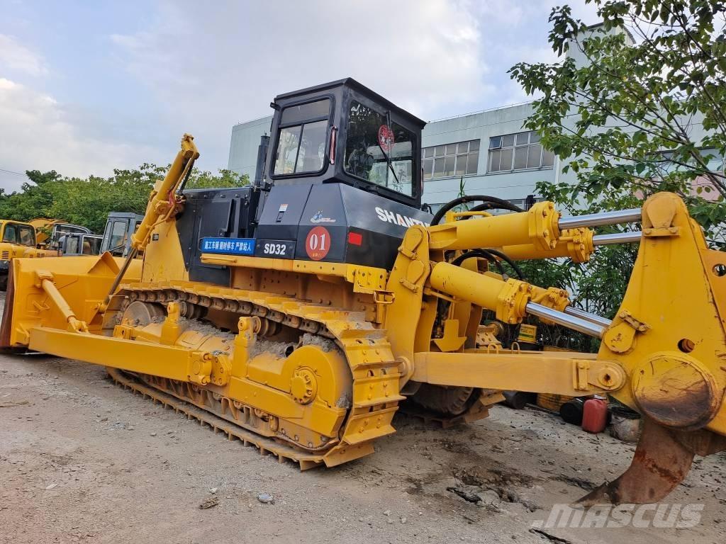 Shantui SD 32 Dozer cingolati