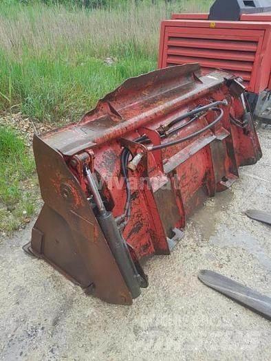 CAT 908 Benne