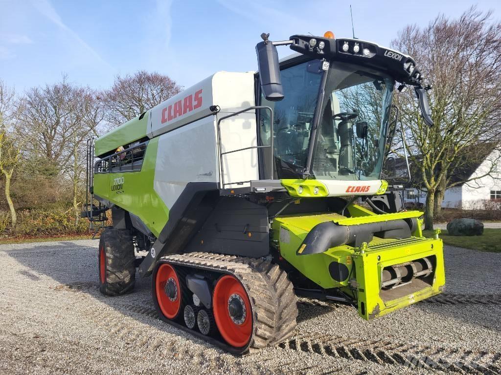 CLAAS Lexion 7700 TT Mietitrebbiatrici