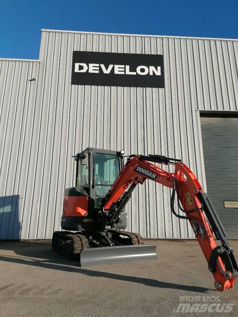Doosan DX 27 Z Miniescavatori