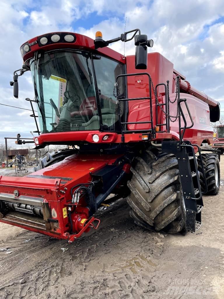 Case IH 9120 Mietitrebbiatrici